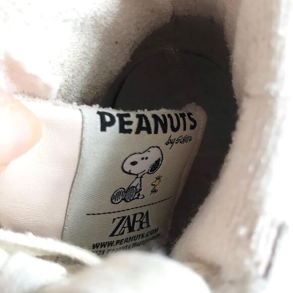 Zara x Peanuts Snoopy high-top sneakers VGUC size 33(1.5 youth) - Picture 5 of 8